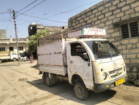 વેચવાનુંછે