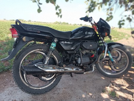 પ્લેન્ડર વેચવાનું છે મોડલ 2024