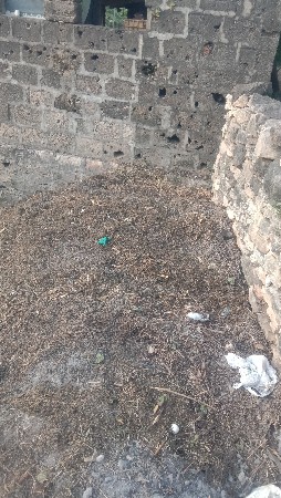 આ ખાતર વેચવાનુ  છે