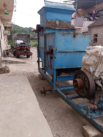 ઓપનર વેચવાનું છે