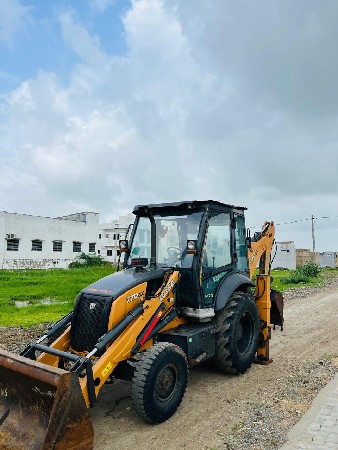 CASE 770 EX