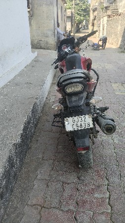 hunk ગાડી વેચવાની છે