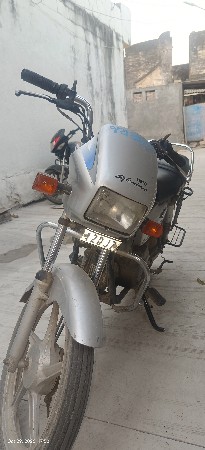 Hero Splendor plus(+) Silver Colour