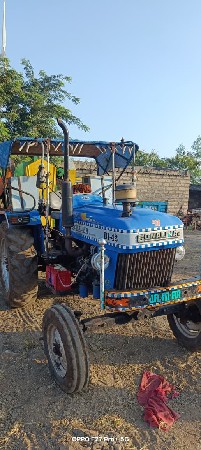 ટ્રેક્ટર