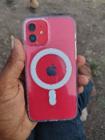 એપલ 12