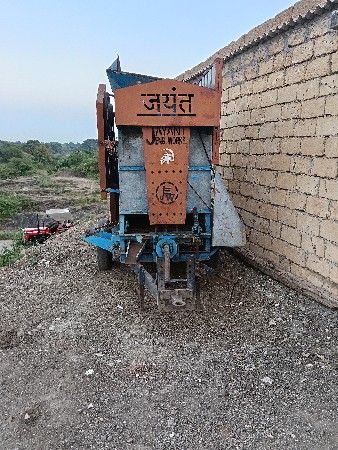 થેસર વેચવાનું છે