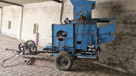 ત્રણનું ઓપનેર વેચવાનું છે
