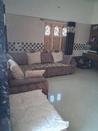 1 વર્ષ વાપરેલ