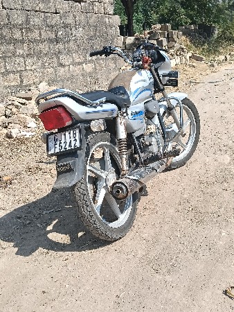 ટુ વ્હીલર વેચવાનું છે