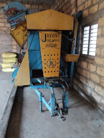 થ્રેસર વેચવાનું છે
