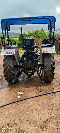 ટ્રેક્ટર વેચવાનું છે