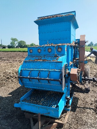 ૩ નું ઓપનેર વેચવાનું છે