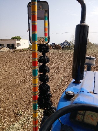 ટેકટર લોડર