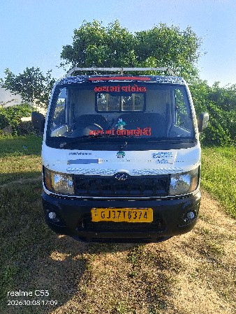 mahindra supro modal 2022