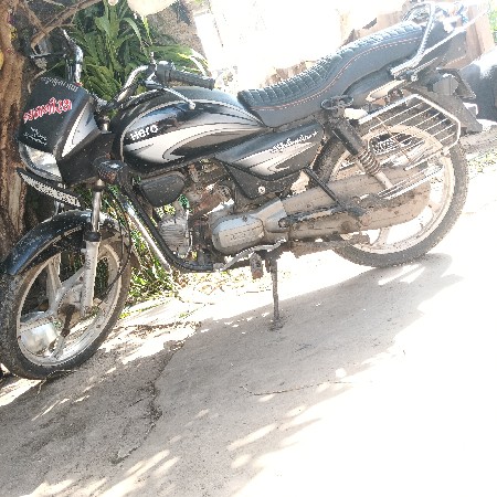 ટુ વ્હીલર વેચવાનું છે