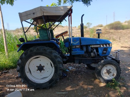 આ ટ્રેક્ટર વેચવાનું છે