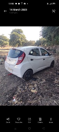 ફોરવીલ વેચવાની છે