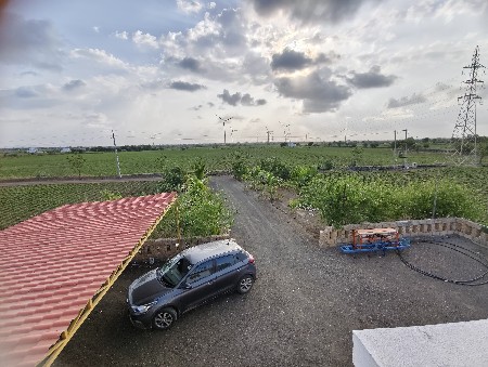 જમીન વેચવાની છે