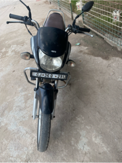 ટુ વ્હીલર વેચવાનું છે
