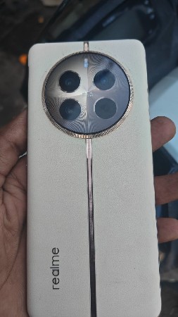 મોબાઈલ વેચવાનો છે