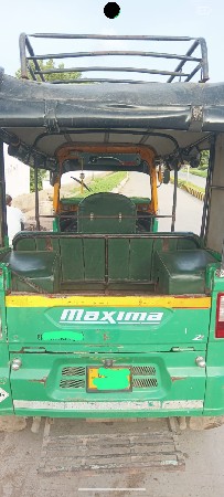 CNG maxima z