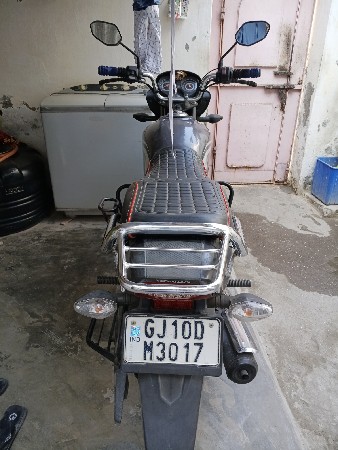 વેચવાનું છે