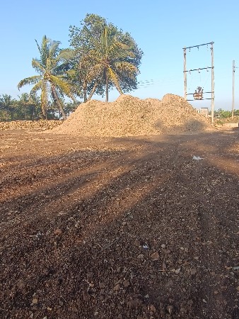 મગફળીનો ભુકો વેચવાનો છે.