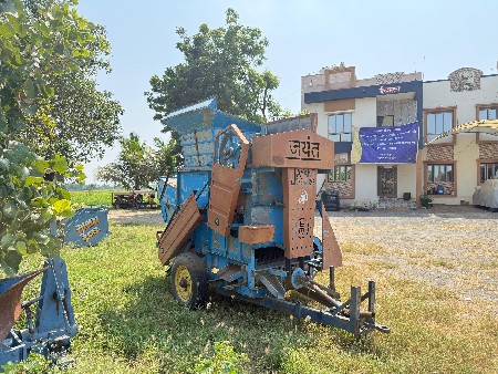 થ્રેસર