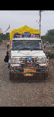 બોલર પીકપ ભાડે આપવાની છે