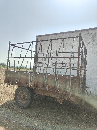 ટ્રોલી વેચવાની છે