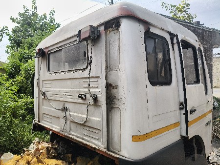 સિંગના ટ્રકની કેબીન