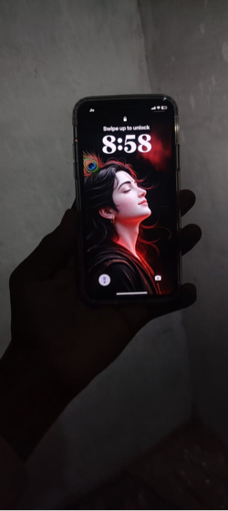 મોબાઇલ વેચવાનં  છે.         256 GB