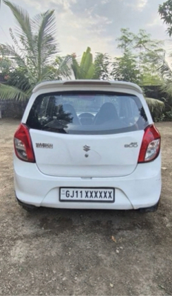 અલ્ટો 800 કાર વેચવાની છે.