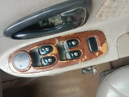 એસન્ટ ગાડી વેચવાની છે