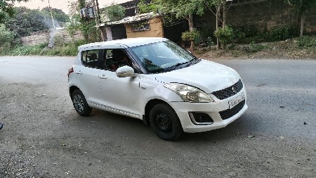 ફોર વ્હીલ-કાર વેચવાની છે