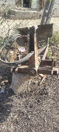 hydraulic plow