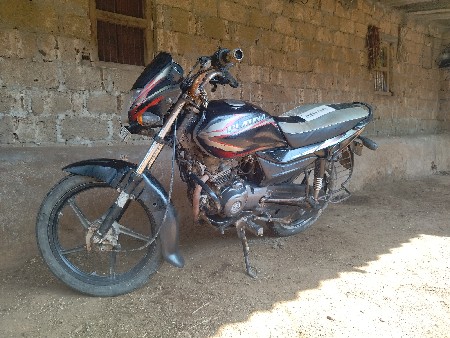આ ગાડી વેચવાની છે