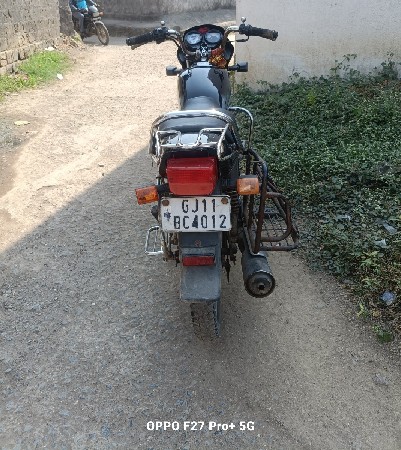 ટુ વ્હીલર વેચવાનું છે