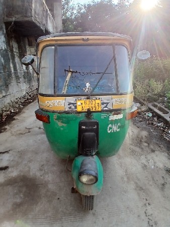Bajaj CNG Riksha