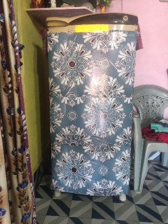 આ.ફિજ.વેચવાનું.છે