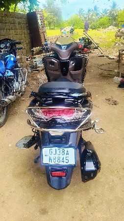 Burgman Street Bluetooth