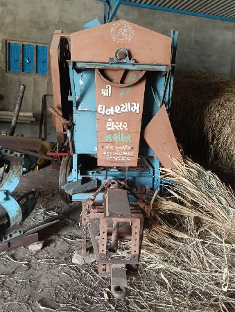 મગફળી નુ  થેસર  વેચવાનું છે