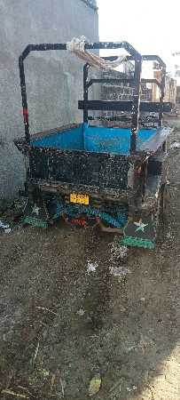 રીક્ષા વેચવાની છે
