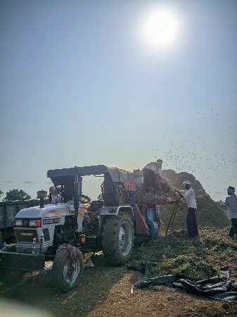થ્રેસર વેચવા નુછે