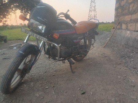 ગાડી વેચવાની છે