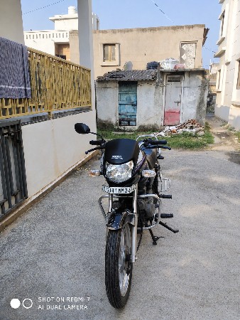 ટૂ વ્હીલર વેચવાનું છે