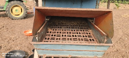 ઉપનેર વેચવાનું છે