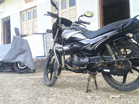 વેચવાનું છે