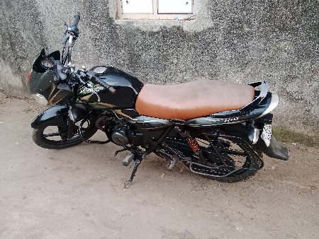 ગાડીવેચવાનીછે
મોડલછે૨૦૦૧૧