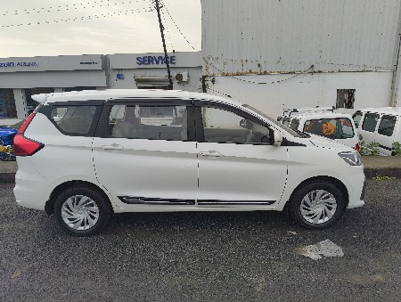 Ertiga Vxi cng 2023